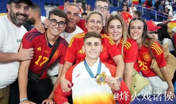 世体:费尔明今日接受检查以确定周末能否出战 世体:费尔明今日接受检查以确定周末能否出战